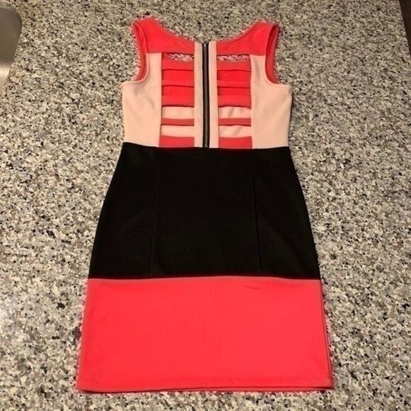 Revolve Dress Women’s M - Picture 6 of 8